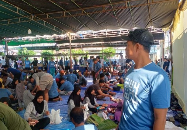 Yayasan Masjid Moetiah Blora Sembelih 48 Hewan Kurban: 39 Sapi dan 9 Kambing